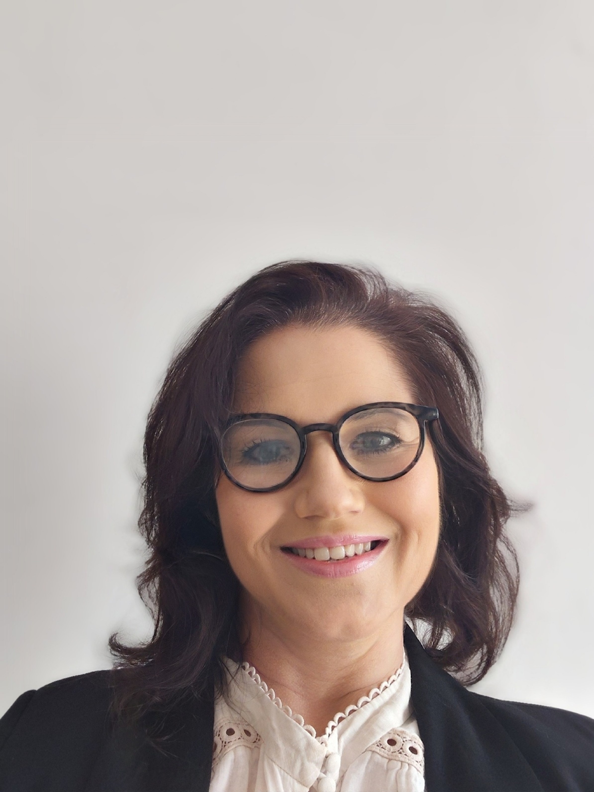 Lunet, founder of Admin Anchor